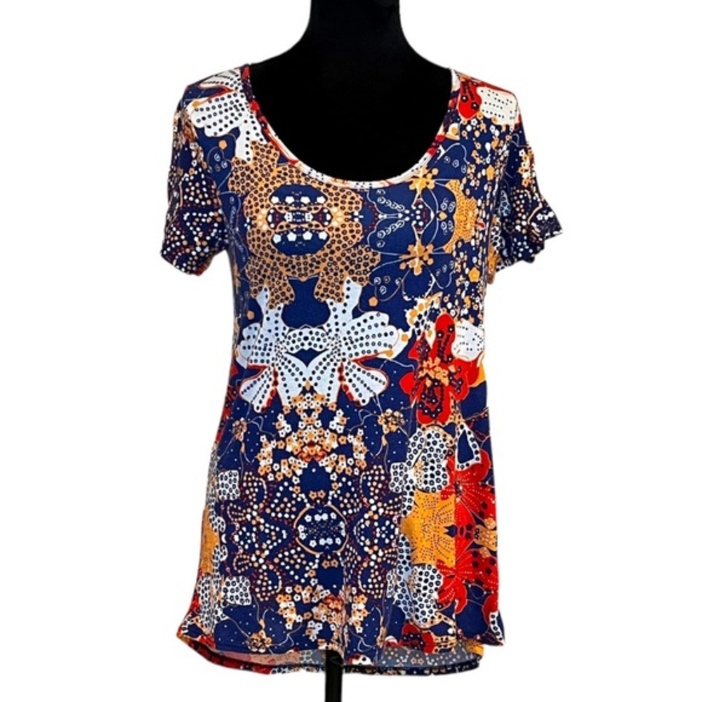 LULAROE CLASSIC TEE SHORT SLEEVES HI-LO HEM FLORAL DESIGN HAWAIIAN 🌺 STylE